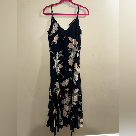 Lulus Dresses & Skirts - Lulus Navy Floral Maxi Dress